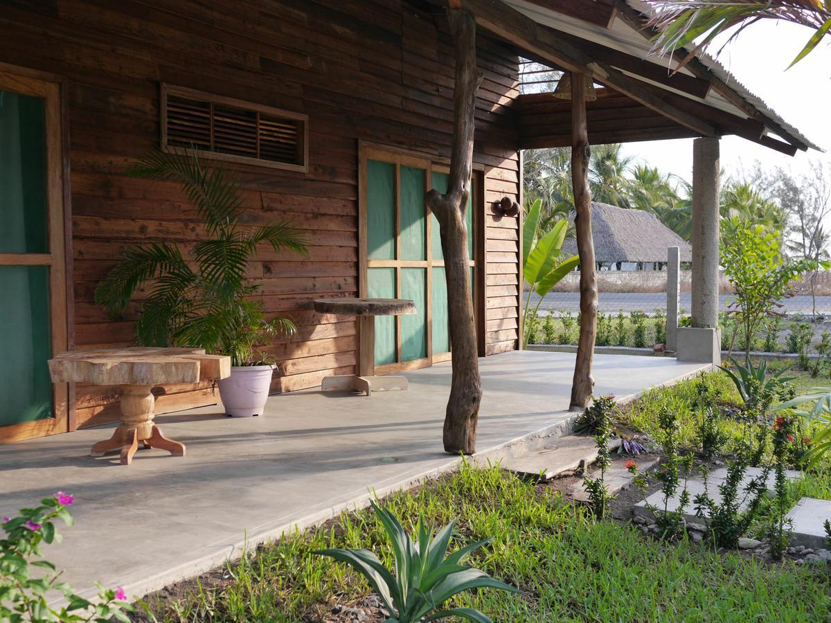Cabanas Playa Linda 3901 Hotel Tapachula Buitenkant foto